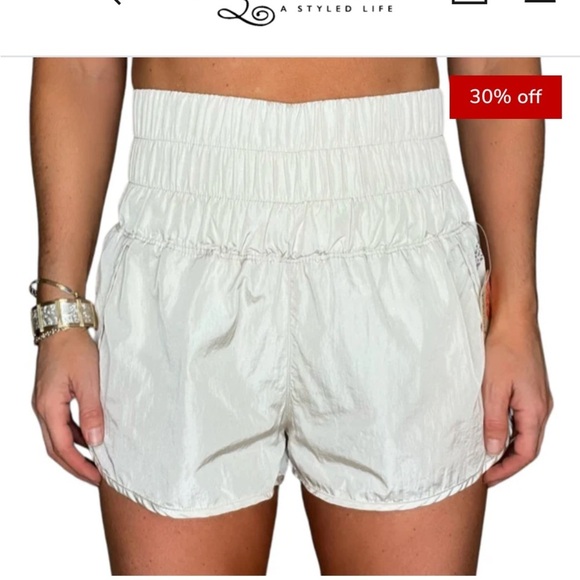 Free People movement The Way Home Shorts white Large NWOT #75 50% off w bundle - Picture 10 of 11